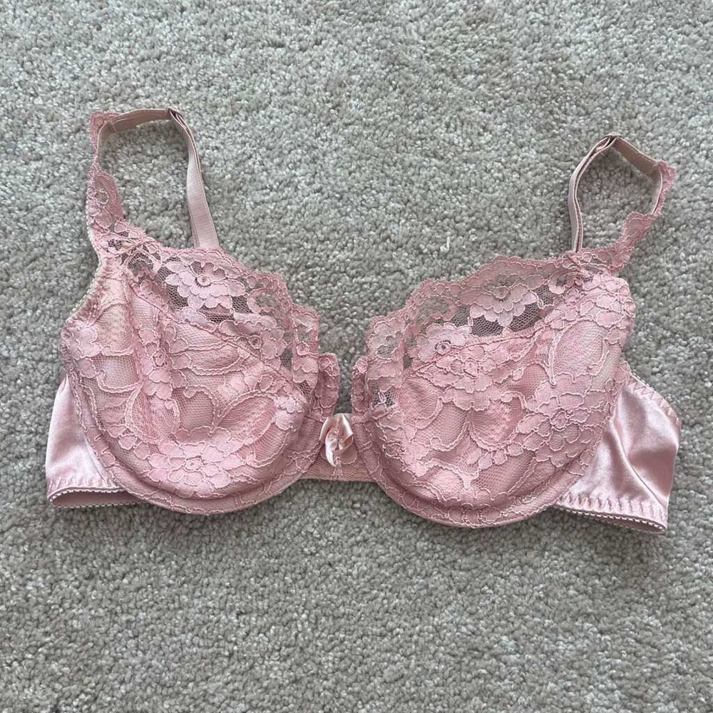 Victorias Secret Pink Floral Lace Unlined Underwire Balconette Bra 36D 11015148